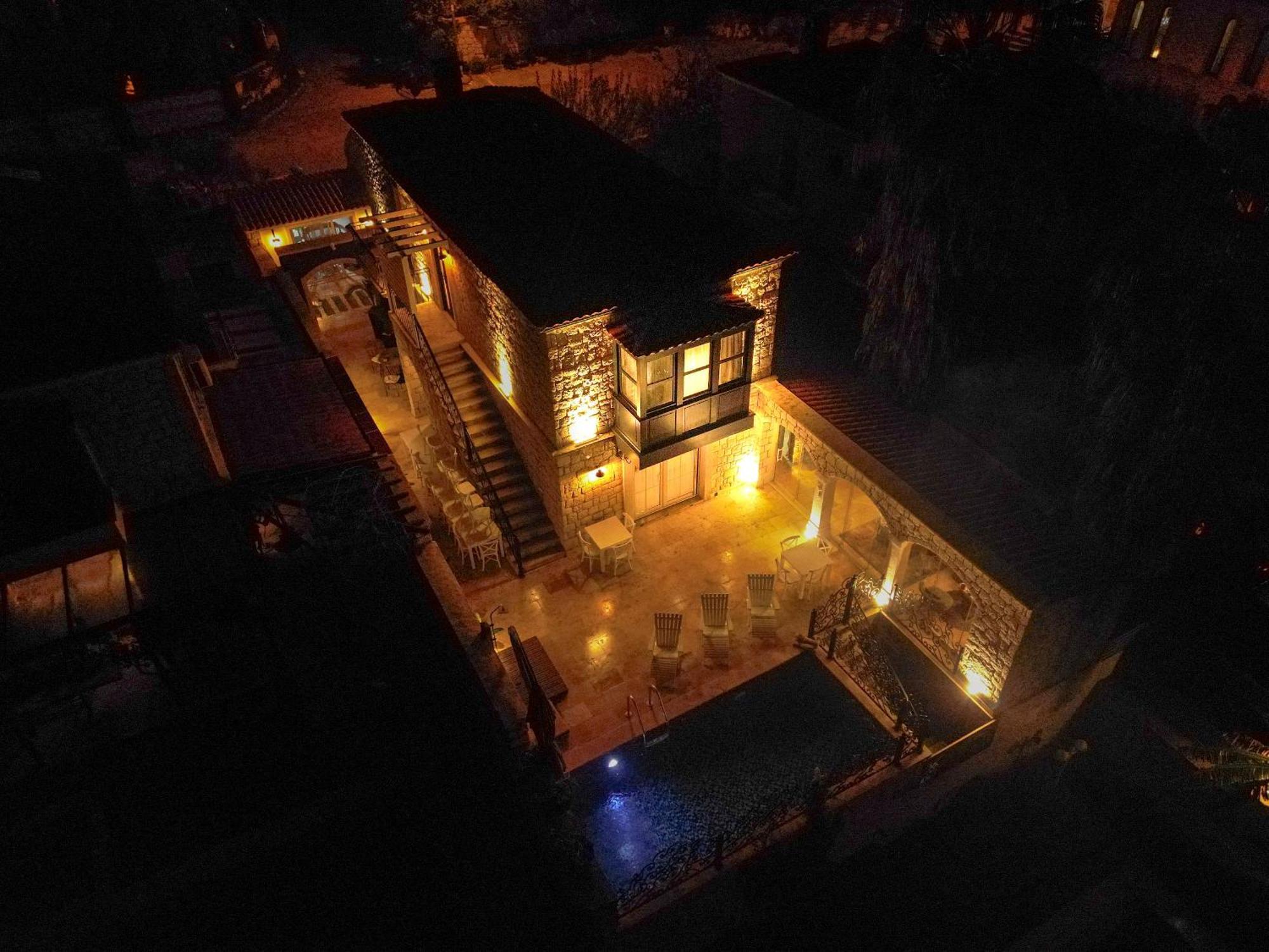 Fedora Otel Alaçatı Luaran gambar